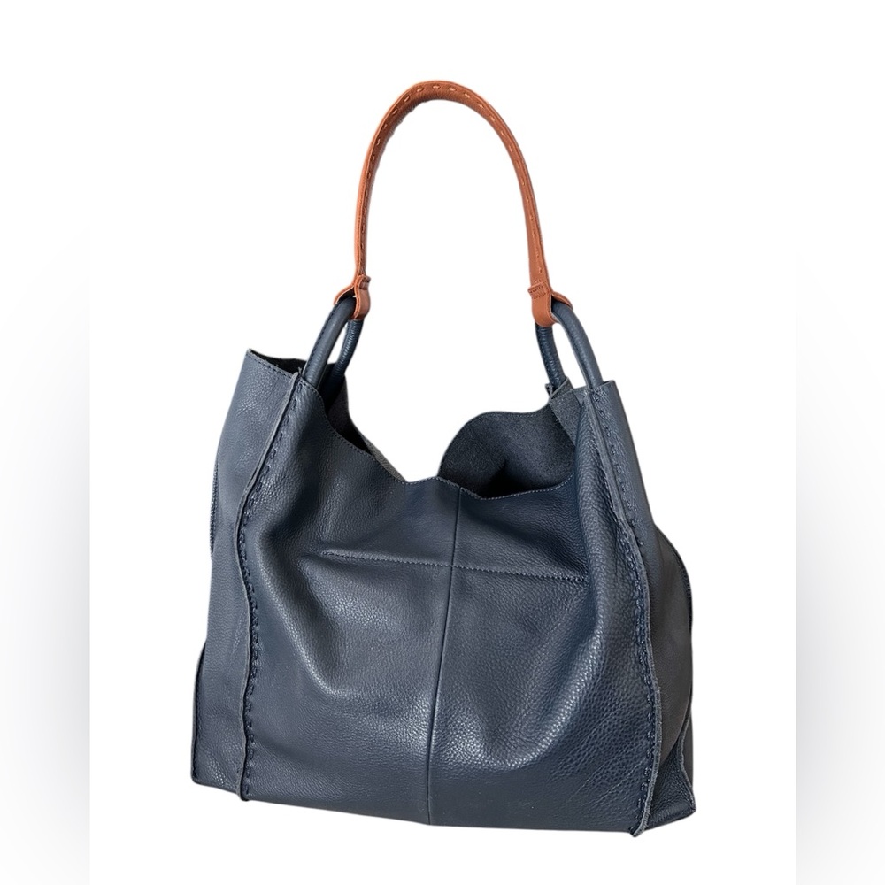 The Sak Leather Hobo Indigo Blue
EUC